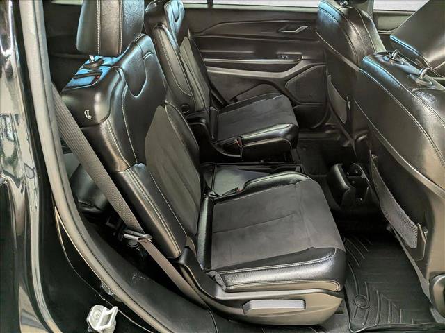 Used 2023 Jeep Grand Cherokee L Laredo AWD/4WD image 20