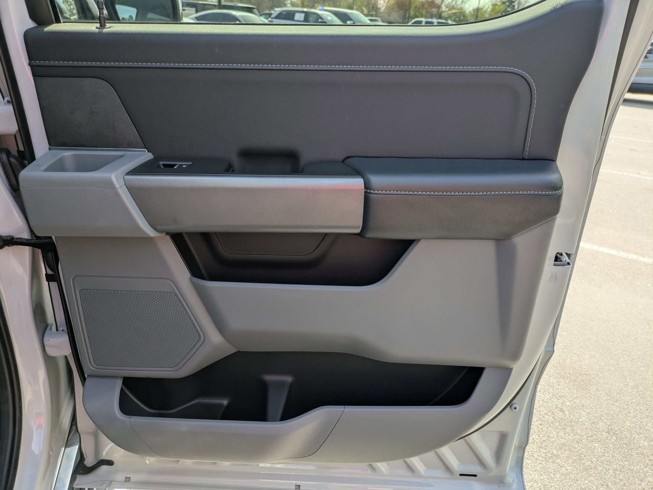 Certified 2024 Ford F150 XLT w/ Equipment Group 302A MID image 39