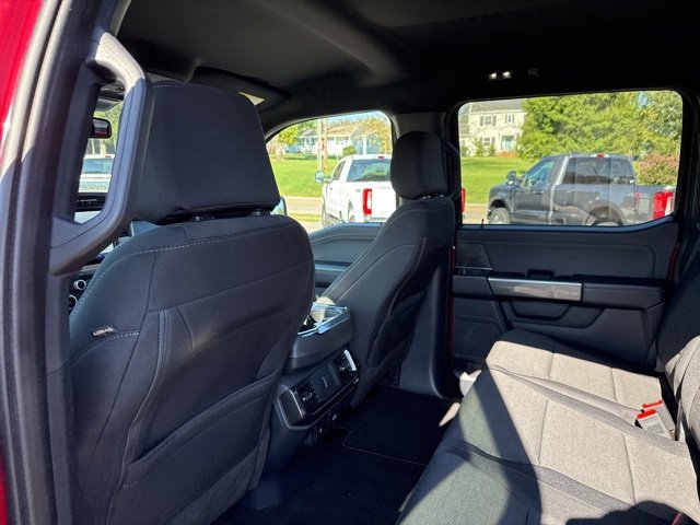 Certified 2022 Ford F150 XLT w/ Equipment Group 302A High image 31