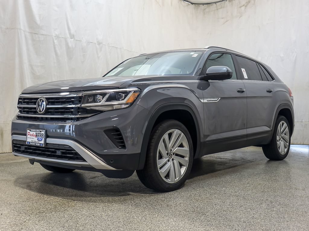 Used 2021 Volkswagen Atlas Cross Sport SE AWD/4WD image 2