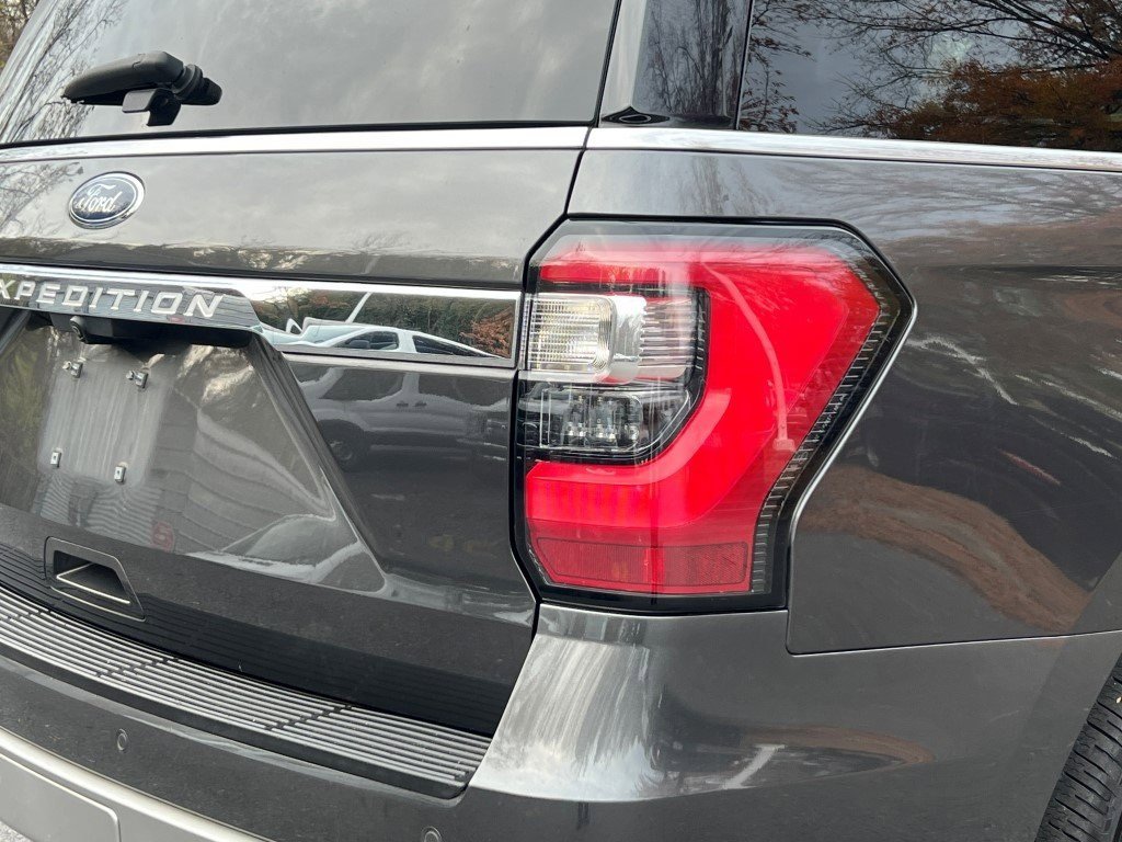 Certified 2021 Ford Expedition Limited image 6