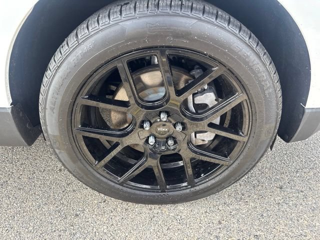 Certified 2024 Ford Edge SEL w/ Convenience Package AWD/4WD image 9