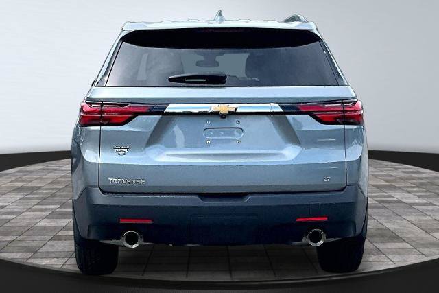 Used 2023 Chevrolet Traverse LT FWD image 4