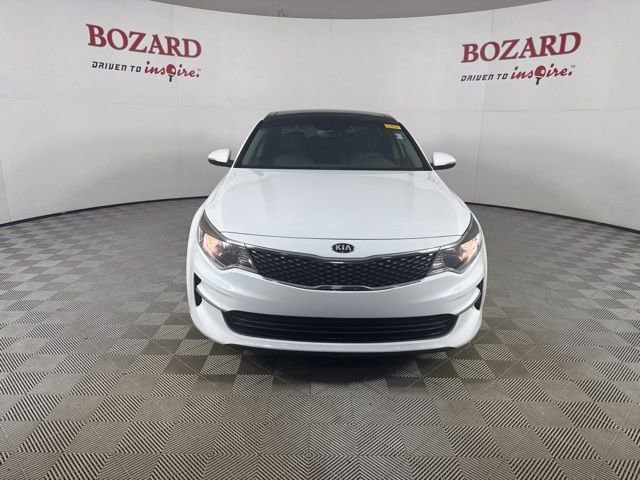 Used 2018 Kia Optima EX w/ Premium Package image 2