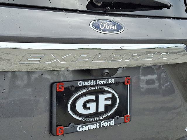 Certified 2023 Ford Explorer XLT w/ Equipment Group 202A image 31