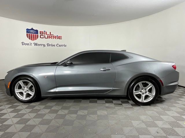 Used 2020 Chevrolet Camaro LT image 6