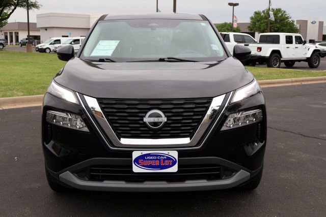 Used 2022 Nissan Rogue SV image 8