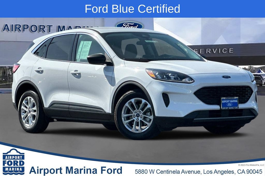 Certified 2022 Ford Escape SE