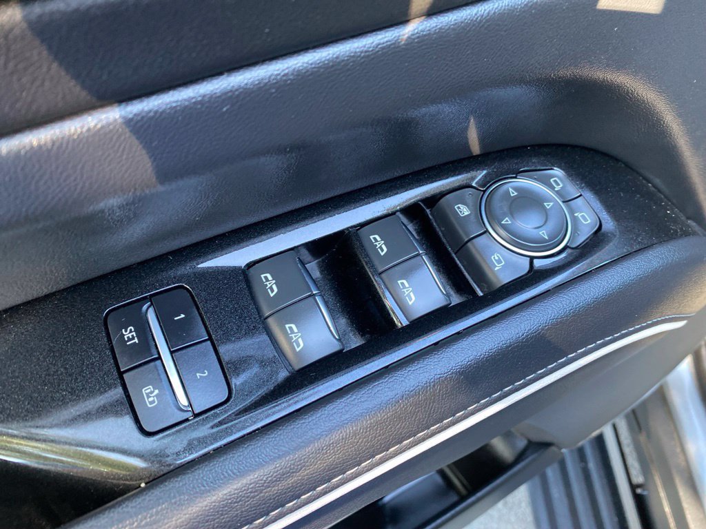 Used 2022 Cadillac Escalade Sport w/ Touring Package AWD/4WD image 15