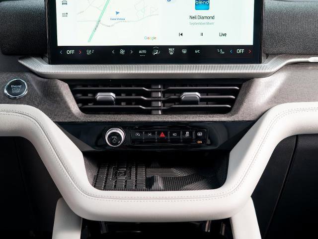 Certified 2025 Ford Explorer Platinum w/ Ultimate Package image 28