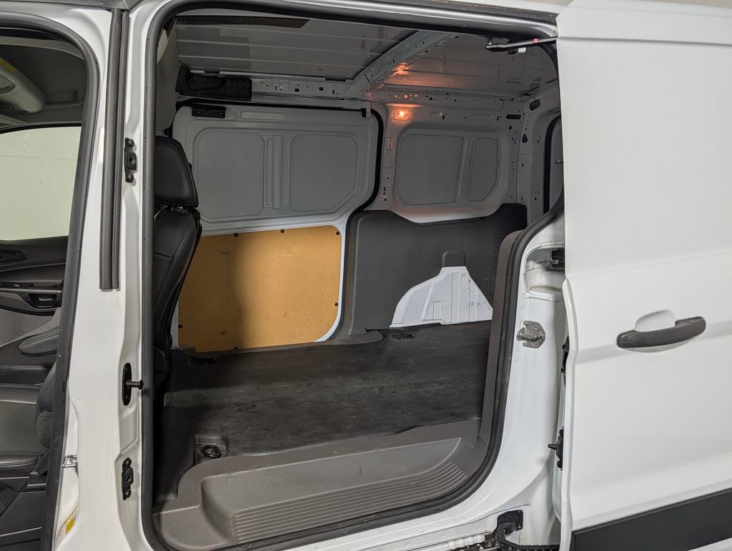 Certified 2022 Ford Transit Connect XL FWD image 11