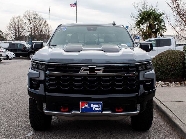 Used 2025 Chevrolet Silverado 1500 ZR2 w/ Technology Package AWD/4WD image 2