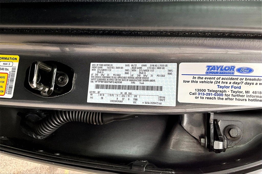 Certified 2022 Ford F150 Lariat w/ Equipment Group 502A High image 32