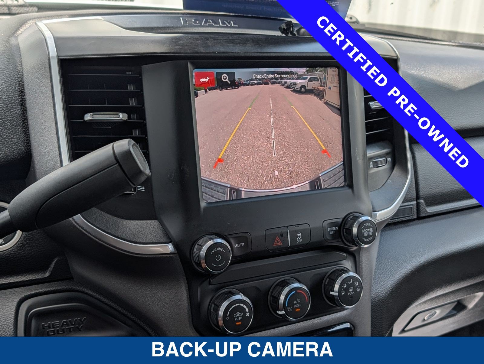 Used 2024 RAM 3500 Big Horn AWD/4WD image 31