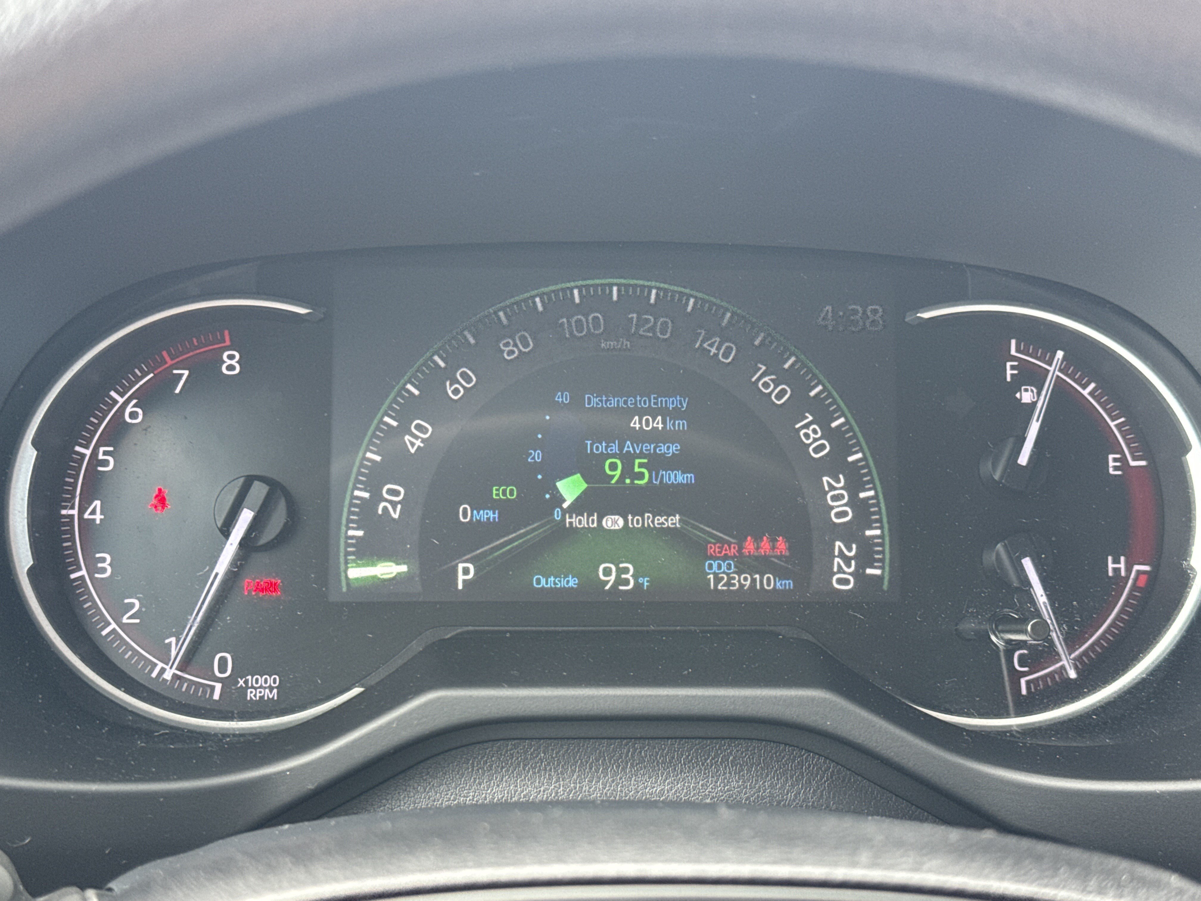 Used 2023 Toyota RAV4 LE AWD/4WD image 18