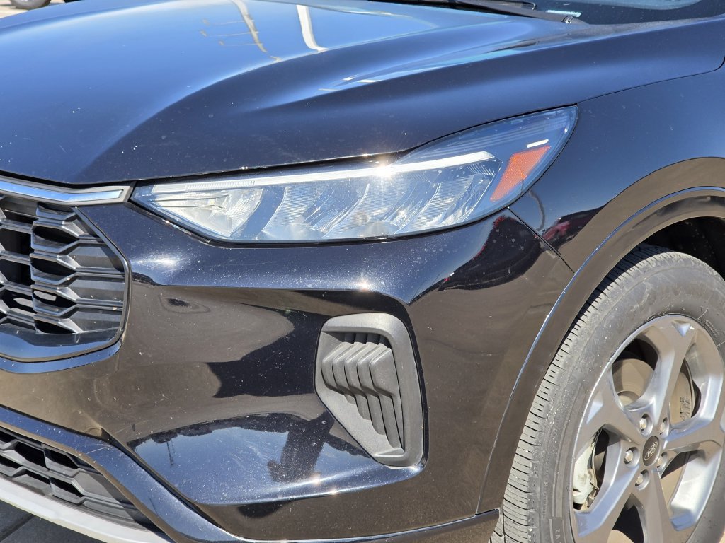 Certified 2024 Ford Escape ST-Line FWD image 8