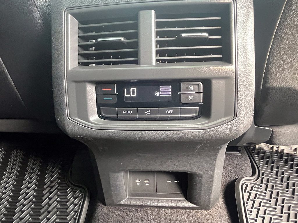 Used 2022 Volkswagen Atlas SE AWD/4WD image 18