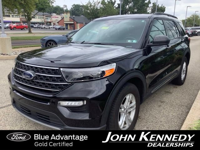 Certified 2023 Ford Explorer XLT w/ Equipment Group 202A AWD/4WD image 4