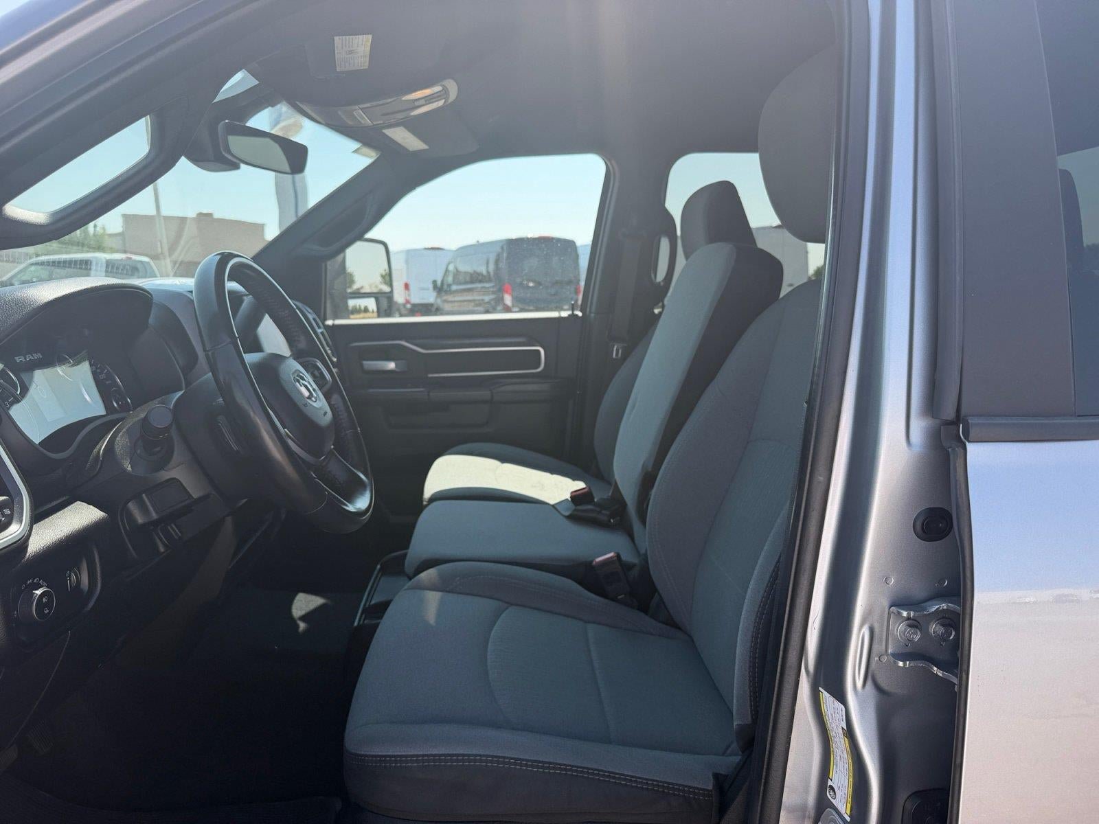 Used 2024 RAM 2500 Big Horn AWD/4WD image 17