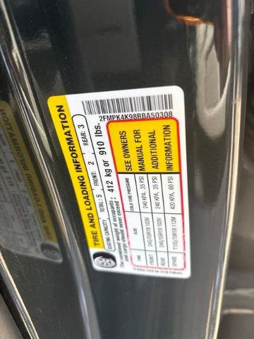 Certified 2024 Ford Edge Titanium AWD/4WD image 13