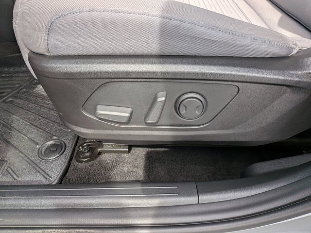 Used 2024 Hyundai Santa Cruz SEL AWD/4WD image 16