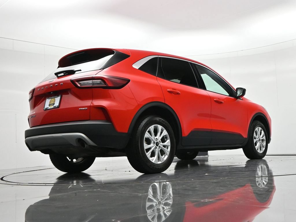 Certified 2024 Ford Escape Active AWD/4WD image 21