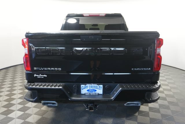 Used 2022 Chevrolet Silverado 1500 Custom Trail Boss w/ Safety Confidence Package AWD/4WD image 4