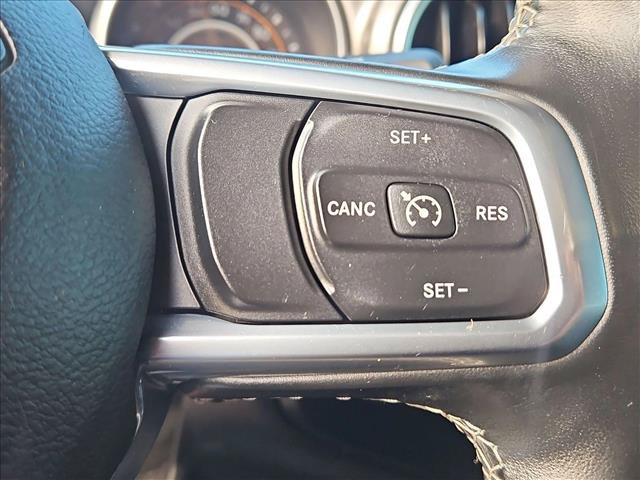 Used 2020 Jeep Gladiator Overland AWD/4WD image 22
