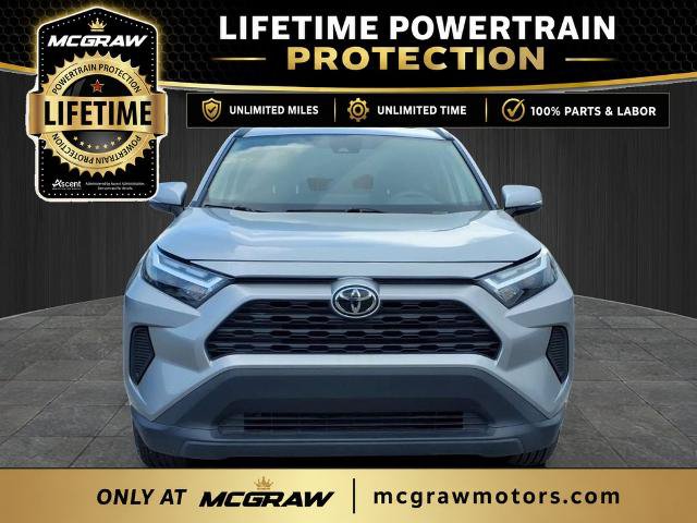 Used 2024 Toyota RAV4 XLE FWD image 2