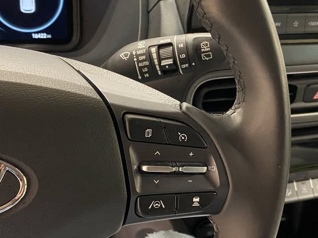 Used 2023 Hyundai Kona Limited w/ Cargo Package AWD/4WD image 33