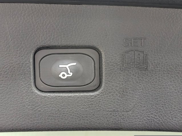 Certified 2024 Ford Edge SEL w/ Convenience Package AWD/4WD image 21