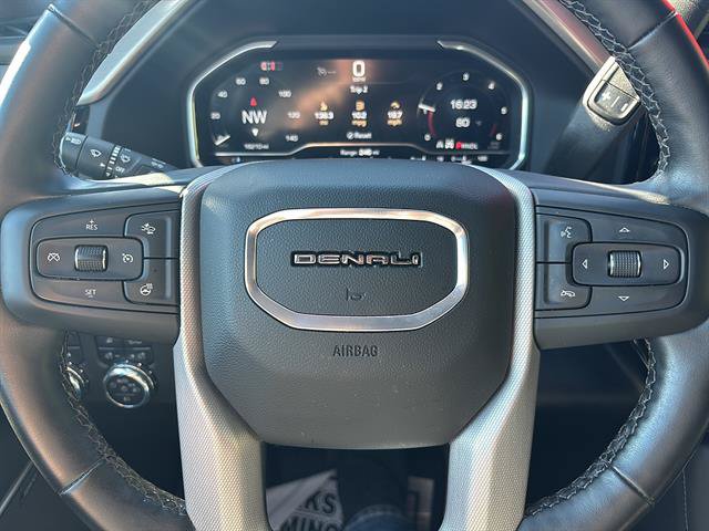 Used 2025 GMC Sierra 2500 Denali w/ Denali Reserve Package AWD/4WD image 26