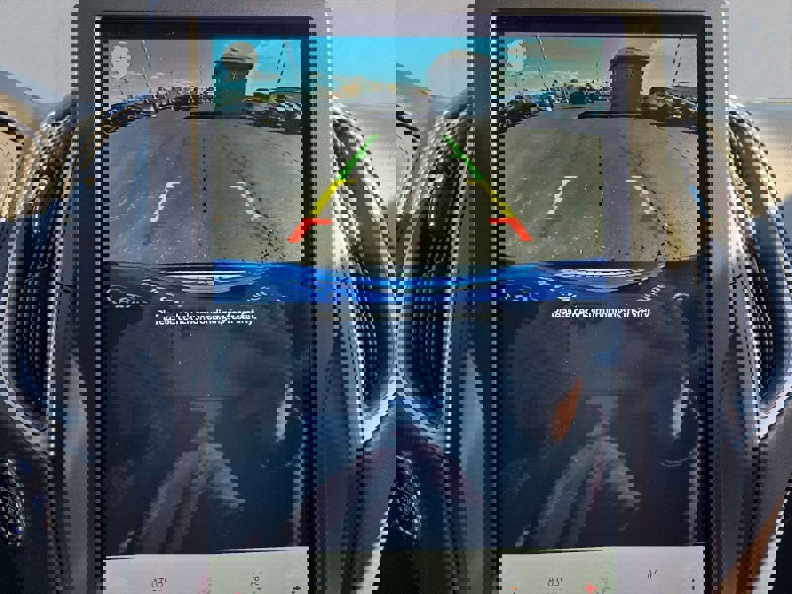 Certified 2024 Ford Edge SE image 19