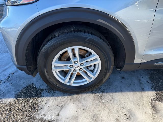 Certified 2022 Ford Explorer XLT w/ Equipment Group 202A image 24