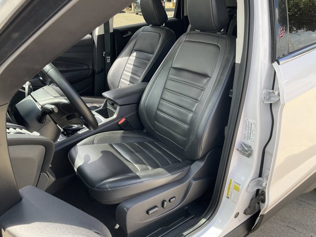 Certified 2019 Ford Escape SEL FWD image 8