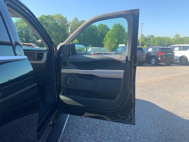 Certified 2024 Ford Expedition Max Limited AWD/4WD image 17