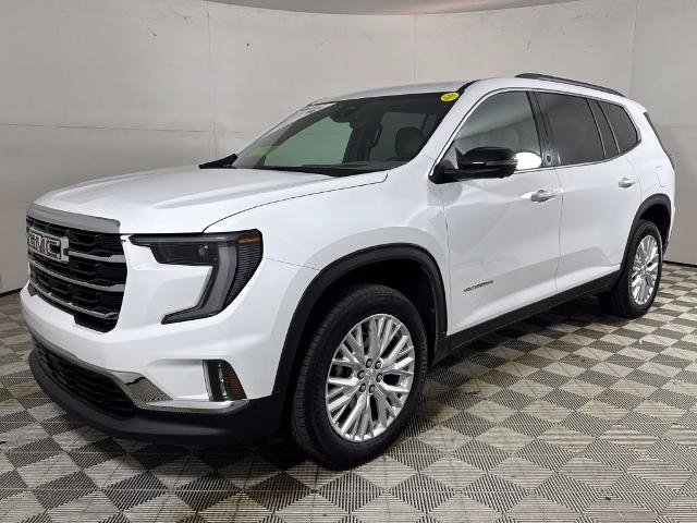 Used 2026 GMC Acadia Elevation w/ Elevation Premium Package FWD image 9