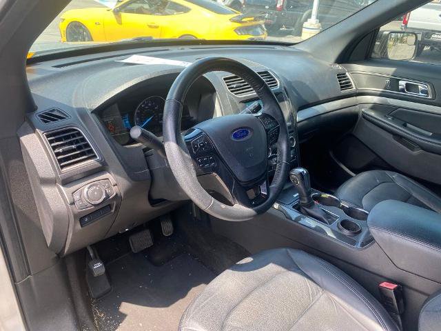 Certified 2018 Ford Explorer XLT w/ Equipment Group 202A FWD image 12