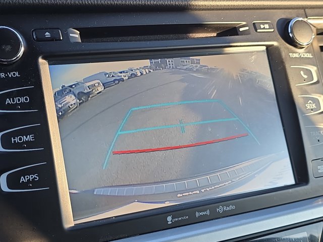 Used 2019 Toyota Highlander XLE image 22