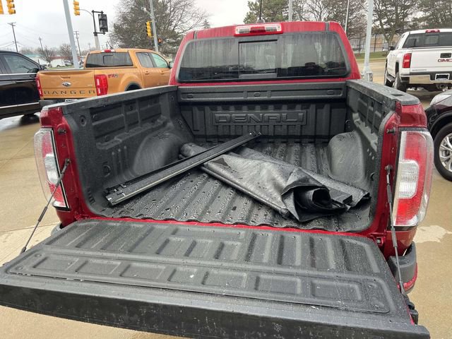 Used 2019 GMC Canyon Denali image 12