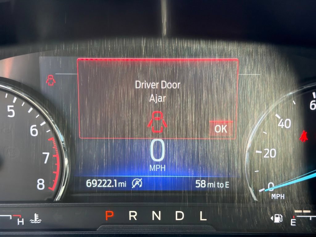 Certified 2021 Ford Explorer XLT RWD image 28