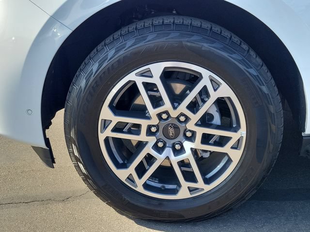 Certified 2025 Ford Expedition Active AWD/4WD image 28