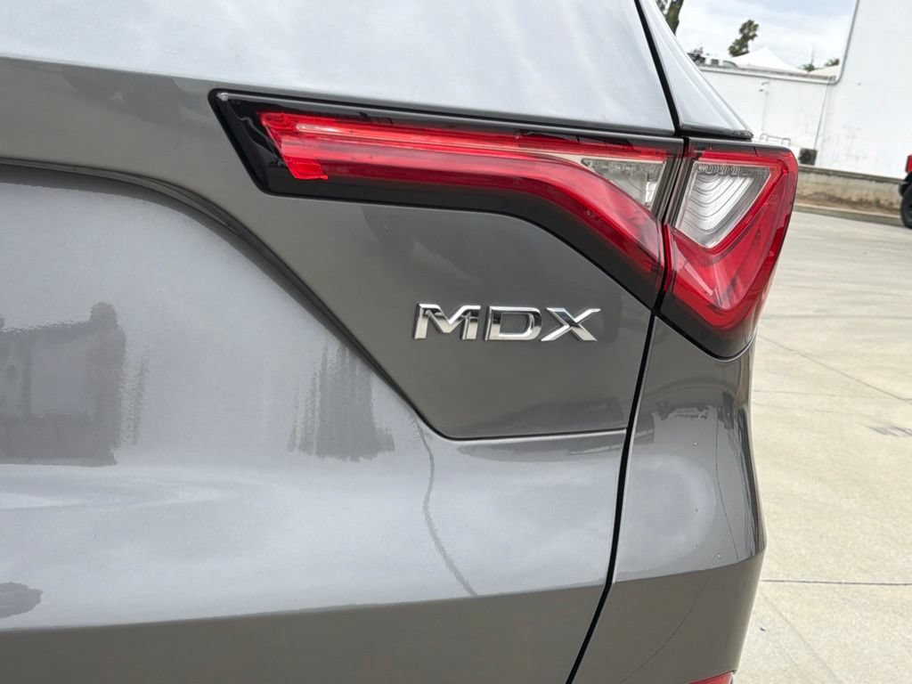 Used 2022 Acura MDX FWD w/ Technology Package image 15