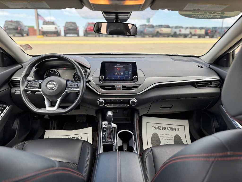 Used 2025 Nissan Altima 2.5 SR FWD image 36