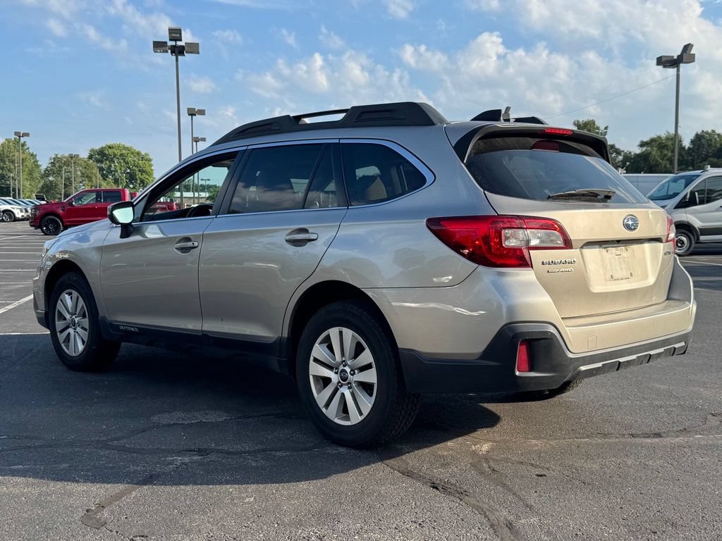 Used 2019 Subaru Outback 2.5i Premium AWD/4WD image 8