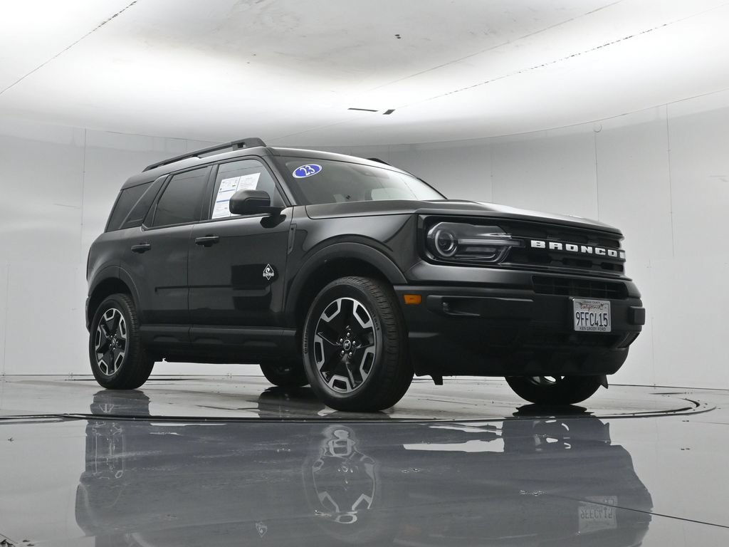 Certified 2023 Ford Bronco Sport Outer Banks AWD/4WD image 49