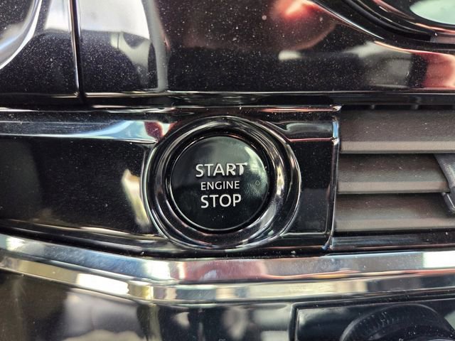 Used 2025 Nissan Pathfinder Rock Creek image 31