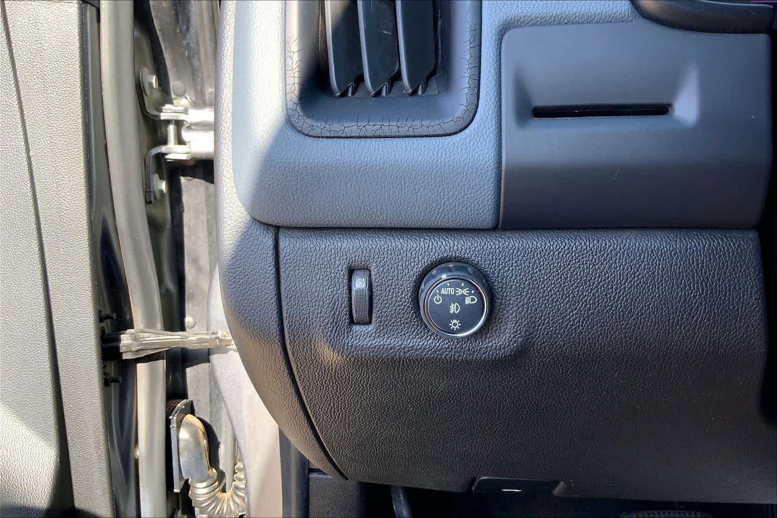 Used 2020 Chevrolet Colorado Z71 RWD image 36
