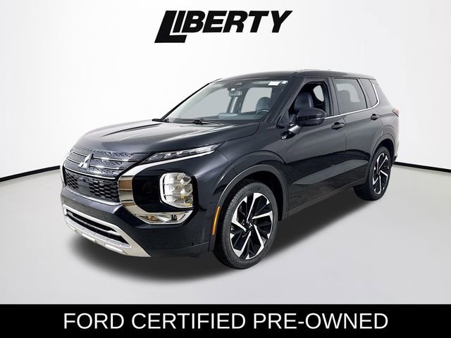 Used 2023 Mitsubishi Outlander SE image 3