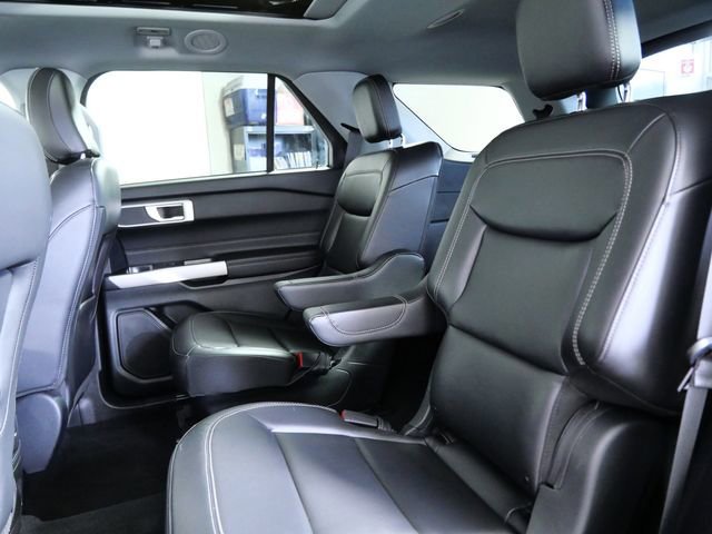 Certified 2023 Ford Explorer XLT w/ Equipment Group 202A image 14